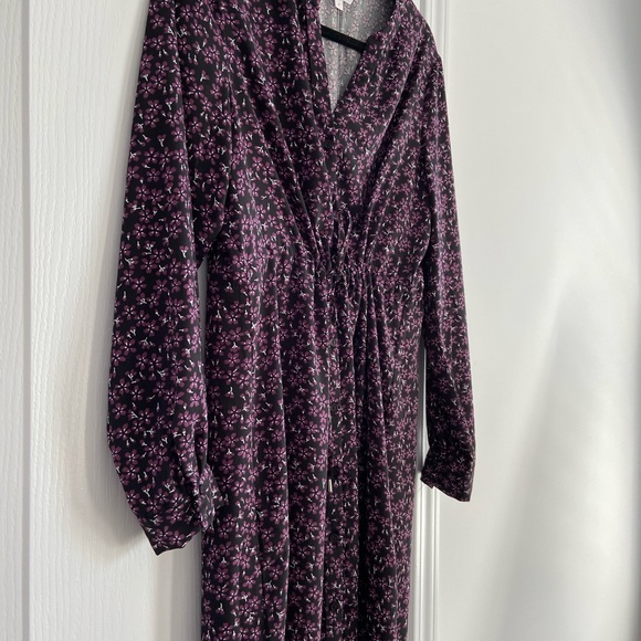 Pretty Cleo long sleeve dress - Picture 4 of 10